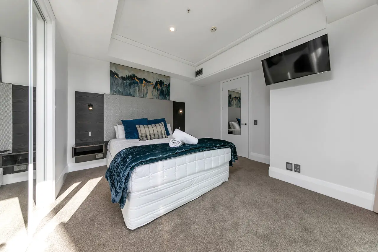 Modern Airbnb Apartment